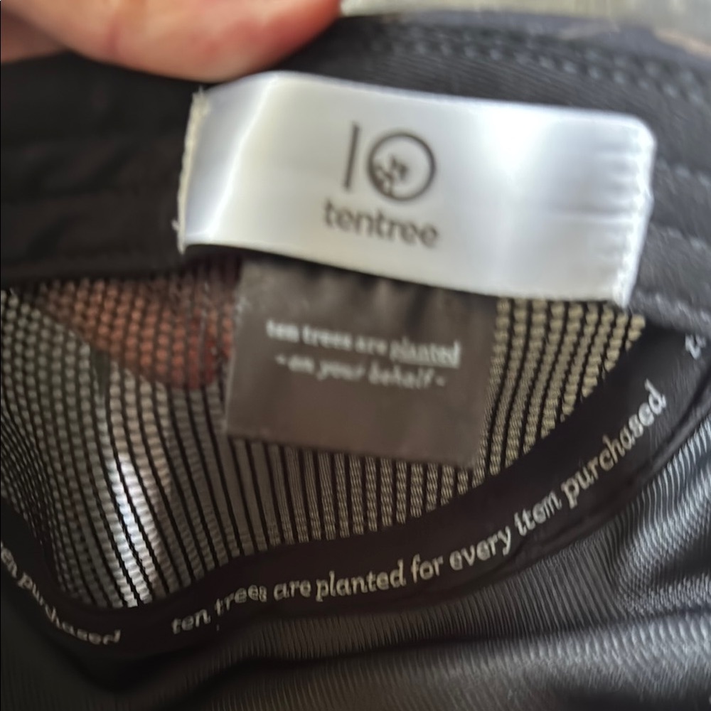 tentree Black and Brown Hat with Tropical Pattern - Picture 4 of 4